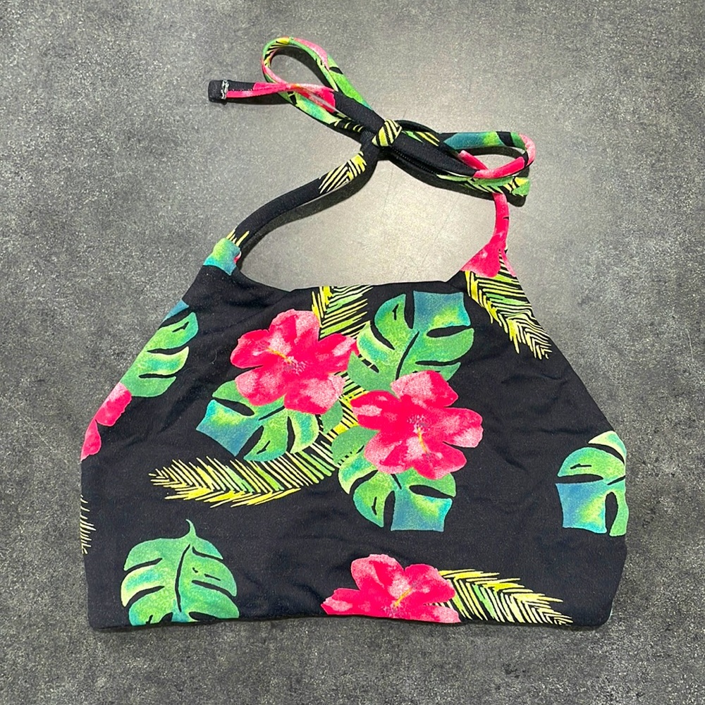 Midori bikini top